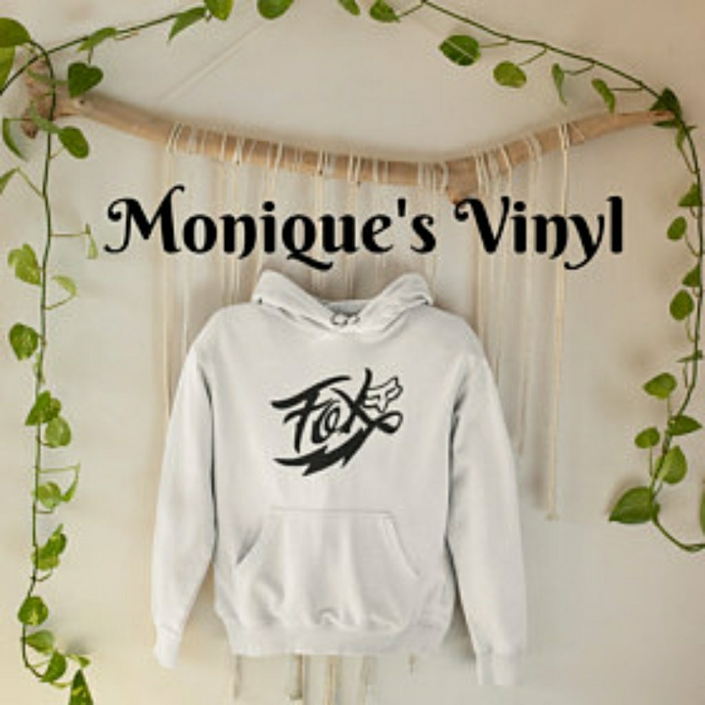 Meet your Posher, Monique